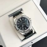 Audemars Piguet Royal Oak 15400 - Image 2