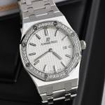 Audemars Piguet Royal Oak - Image 2
