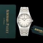 Audemars Piguet Royal Oak 67651 - Image 2