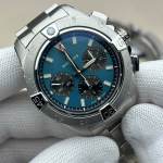 Breitling Avenger B01 Chronograph 44 - Image 2