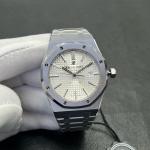 Audemars Piguet Royal Oak 15400 - Image 2