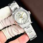 Rolex Oyster Perpetual 28 - Image 2