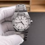 Audemars Piguet Royal Oak - Image 2