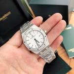 Audemars Piguet Royal Oak - Image 3