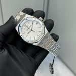 Audemars Piguet Royal Oak 15500ST - Image 3