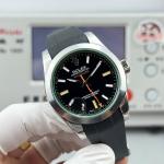Rolex Oyster Perpetual Milgauss - Image 3