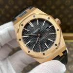 Audemars Piguet Royal Oak 15400 - Image 3