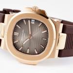 PATEK PHILIPPE 5711 - Image 4