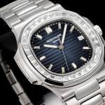 PATEK PHILIPPE 5711 - Image 4