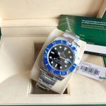 Rolex Submariner Date - Image 4