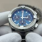 Breitling Avenger B01 Chronograph 44 - Image 4