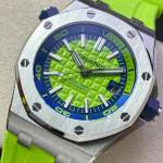 Audemars Piguet Royal Oak 15720 - Image 4