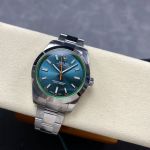 Rolex Oyster Perpetual Milgauss - Image 4