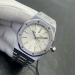 Audemars Piguet Royal Oak 15400 - Image 4