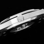 Audemars Piguet Royal Oak 67651 - Image 5