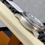 Panerai Submersible Goldtech - Image 5
