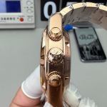 Vacheron Constantin Overseas Chronograph - Image 5