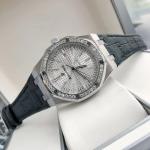 Audemars Piguet Royal Oak 15400 - Image 5