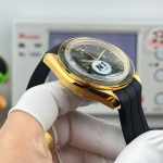 Omega Speedmaster Moonwatch Professional - Image 6