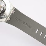 Audemars Piguet Royal Oak 15720 - Image 6