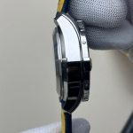 Breitling Avenger B01 Chronograph 44 - Image 6