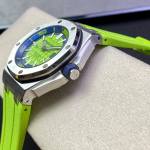 Audemars Piguet Royal Oak 15720 - Image 6