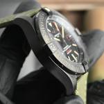 Breitling Avenger Blackbird 43 - Image 6
