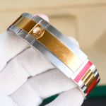 Rolex Sea-Dweller - Image 7