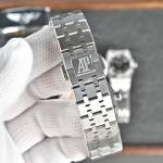 Audemars Piguet Royal Oak - Image 7