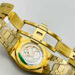 Audemars Piguet Royal Oak 15550ST - Image 7