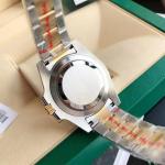 Rolex Submariner Date - Image 8
