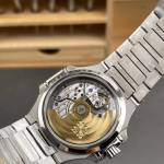 Patek Philippe Nautilus 7118 - Image 8