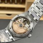 Audemars Piguet Royal Oak - Image 8