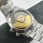 Vacheron Constantin Overseas dual time - Image 8