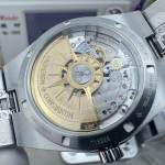 Vacheron Constantin Overseas - Image 8