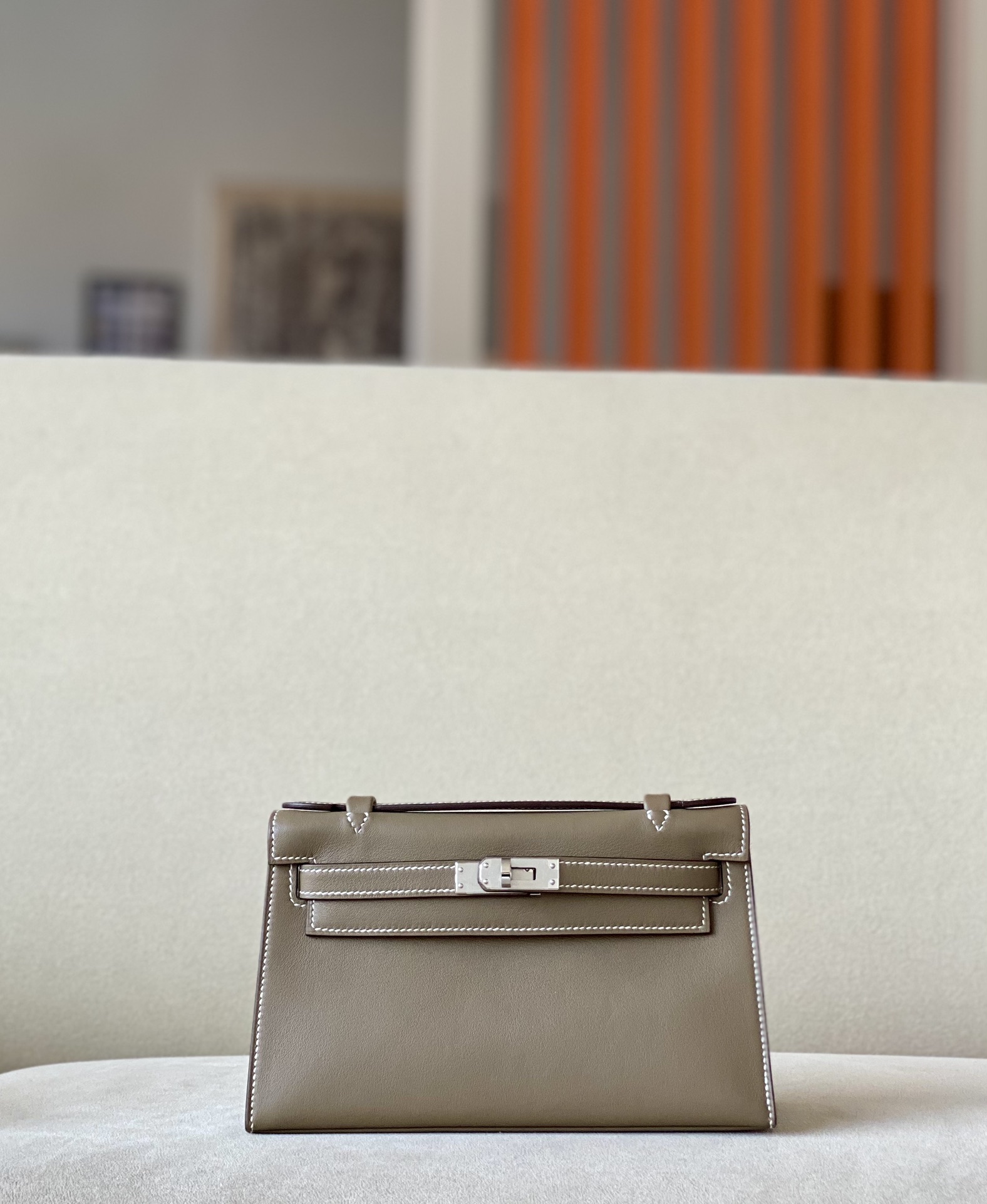HSC-03BDE9124C82 Kelly Pochette Swift Etoupe (18) Palladium Hardware - Image 1