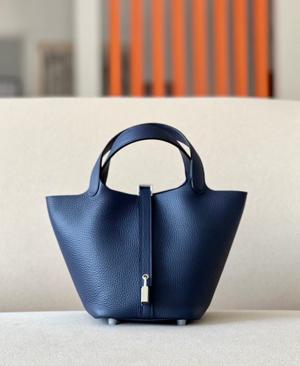 Picotin Lock 18 Clemence Bleu Nuit(2Z) Palladium Hardware