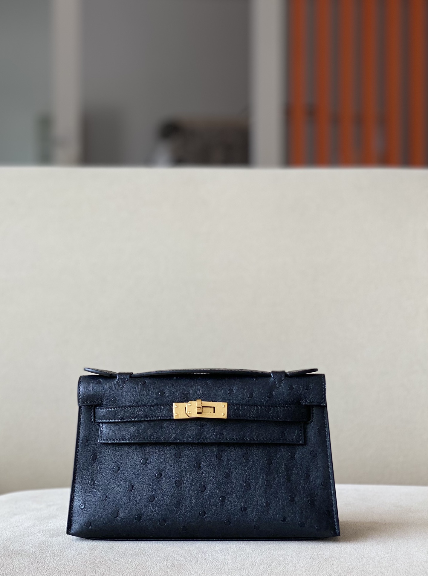 HSC-2046A772E847 Kelly Pochette Ostrich Nior (89) Gold Hardware - Image 1