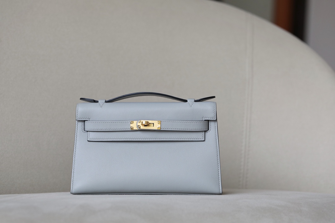HSC-2189EC6235AC Kelly Pochette Swift Gris Mouette (4Z) Gold Hardware - Image 1