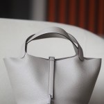 Picotin Lock 22 Clemence Gris Asphalte(M8) Gold Hardware