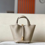 Picotin Lock 18 Clemence Gris Tourterelle(81) Gold Hardware