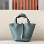 Picotin Lock 18 Clemence Vert Amande(63) Palladium Hardware