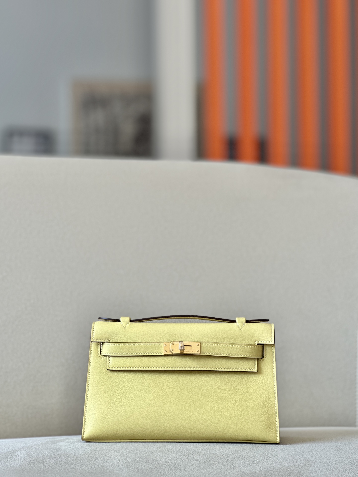 HSC-4F210FC2392B Kelly Pochette Swift Jaune Poussin (1Z) Gold Hardware - Image 1