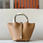 Picotin Lock 18 Clemence and Ostrich  Biscuit(4B) and Vanille(Y1)  Palladium Hardware