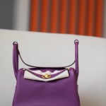 Lindy 26 Clemence Anemone (P9) Gold Hardware