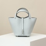 Picotin Lock 22 Clemence Blue Pale(08) Palladium Hardware
