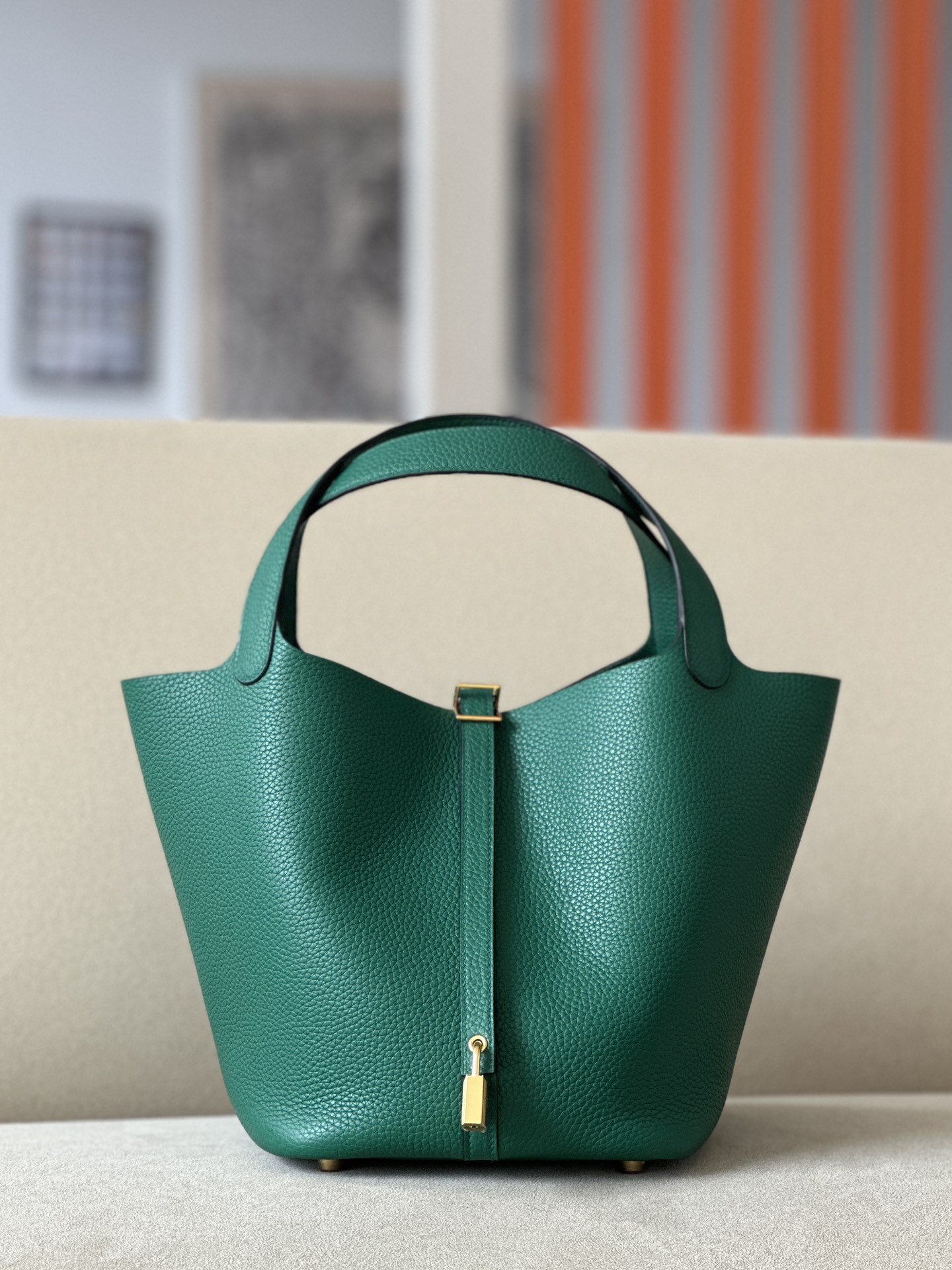 HSC-A796583534A2 Picotin Lock 22 Clemence Malachite(Z6) Gold Hardware - Image 1