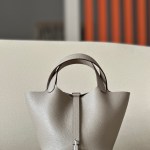 Picotin Lock 18 Clemence Gris Asphalte(M8) Palladium Hardware