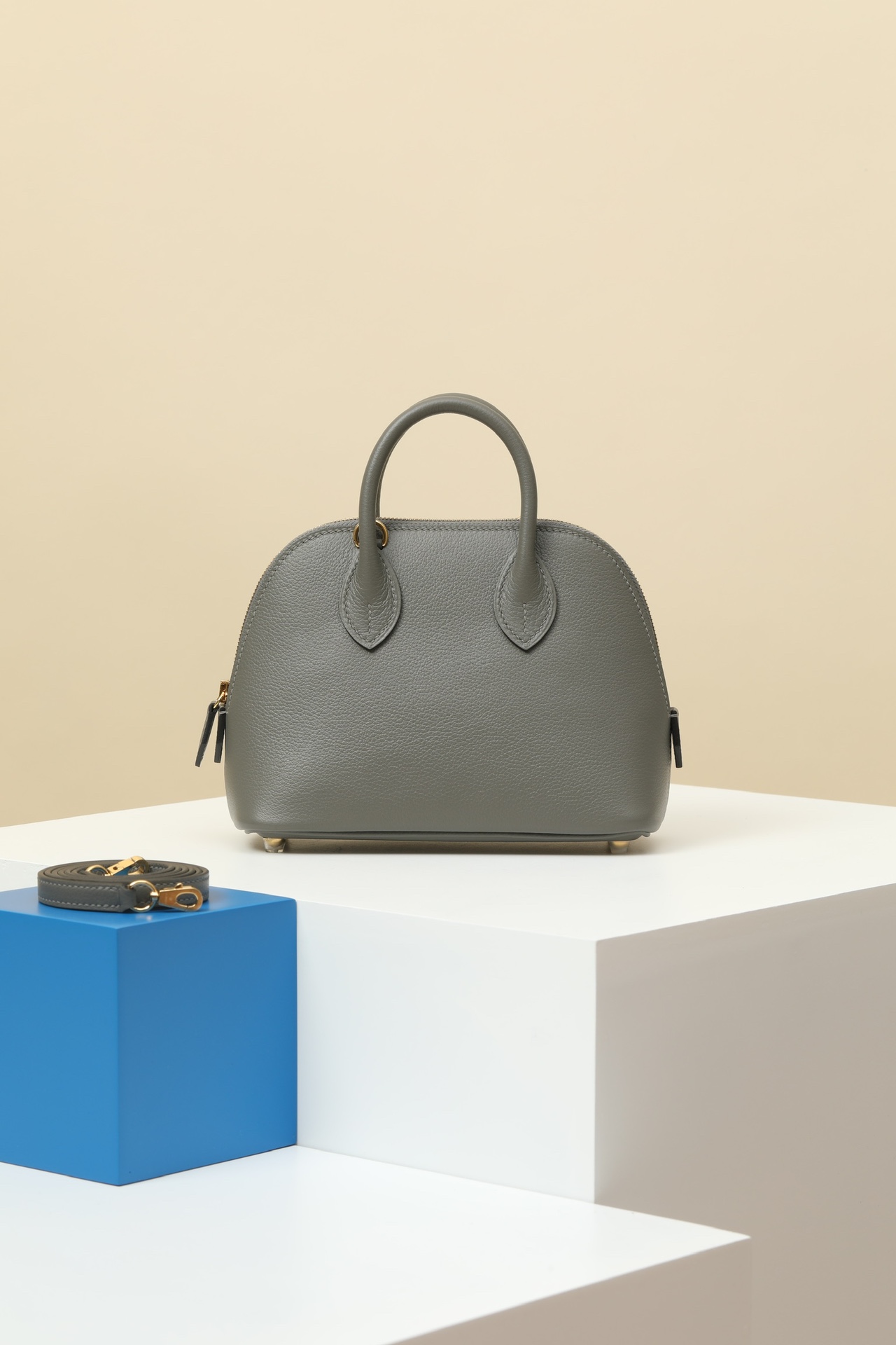 Bolide Mini Evercolor Gris Meyer (0L) Gold Hardware Bolide Mini Evercolor Gris Meyer (0L) Gold Hardware