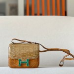 Constance 19 HSS Matte Alligator Caremel (28),Beige Sable(1I)  And Vert Cactus(1L)  Crocs Hardware